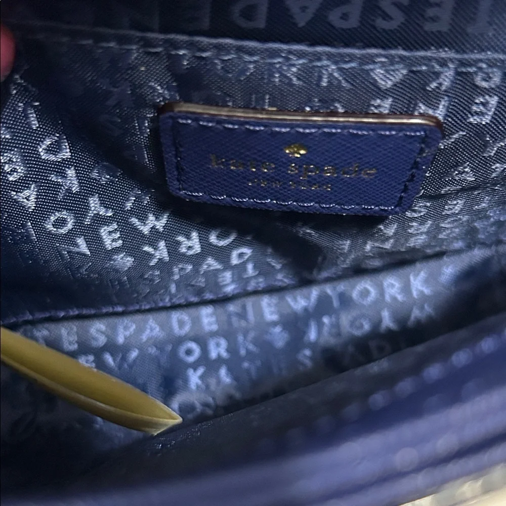 Kate Spade Newbury Lane Carsen Crossbody – Navy Blue - like new